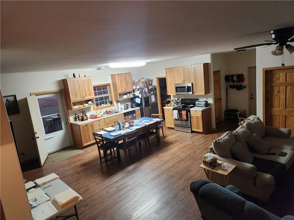 3337 Reno Road — photo 9