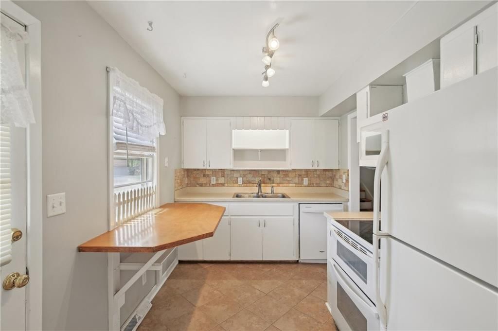 706 E Clark Street — photo 14