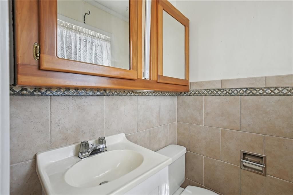 706 E Clark Street — photo 23