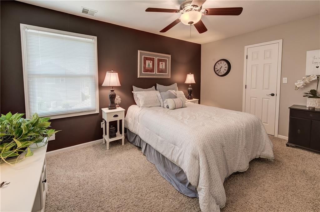 1405 NE Piedmont Drive — photo 33