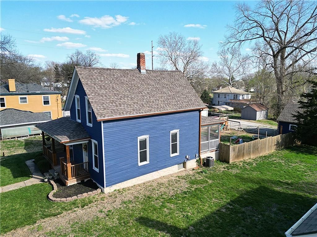 1012 Mound Street — photo 6