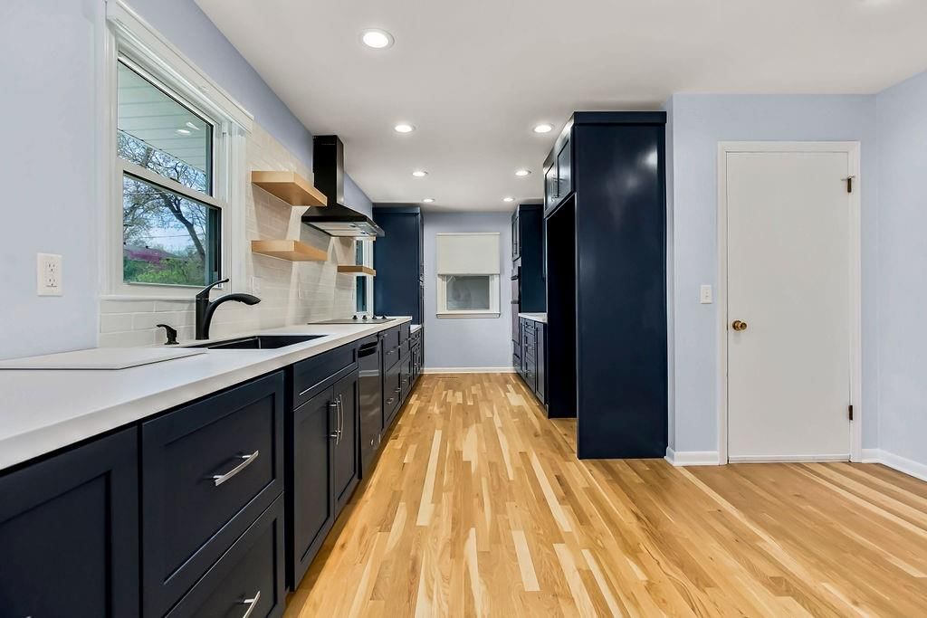 1121 Sherman Street — photo 8