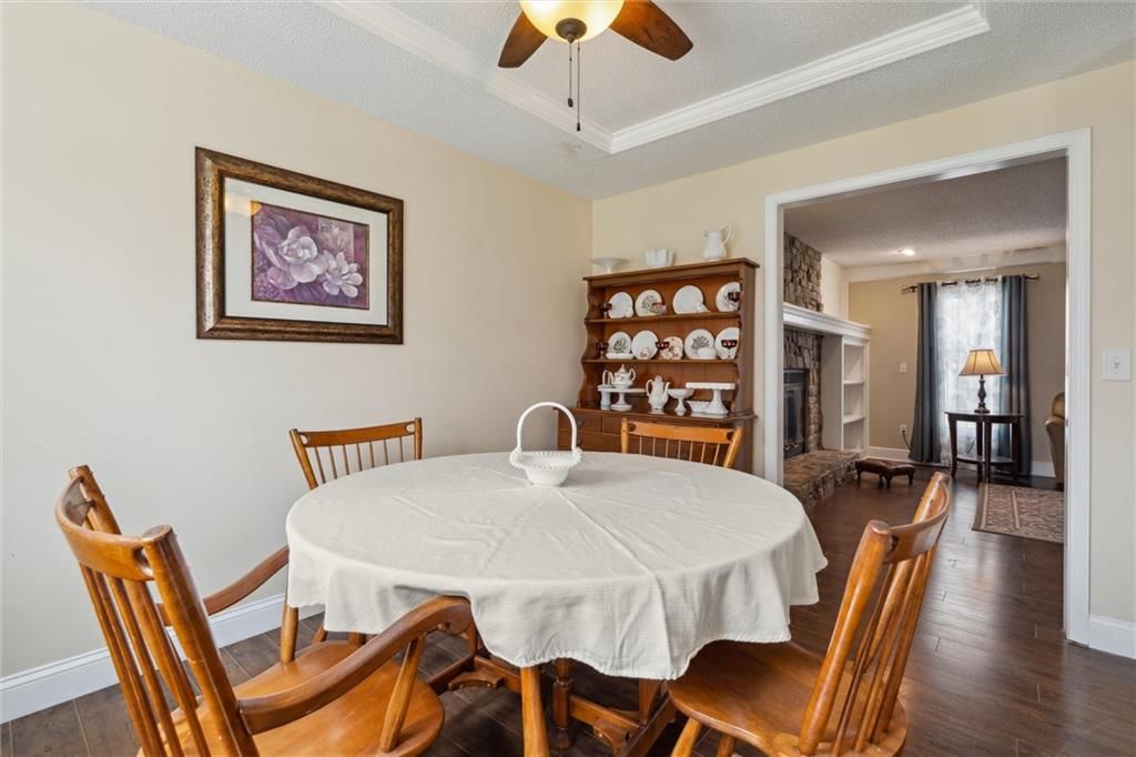 1015 E Oakview Street — photo 19