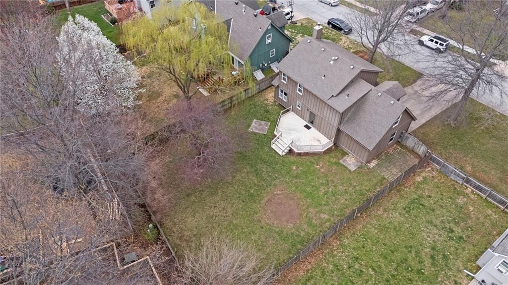1015 E Oakview Street — photo 43