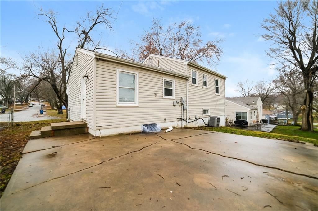 3101 N Osage Street — photo 23