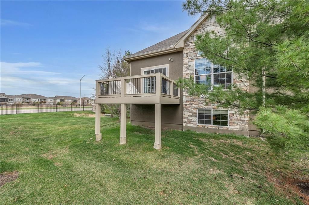 16934 S Bradley Drive — photo 31