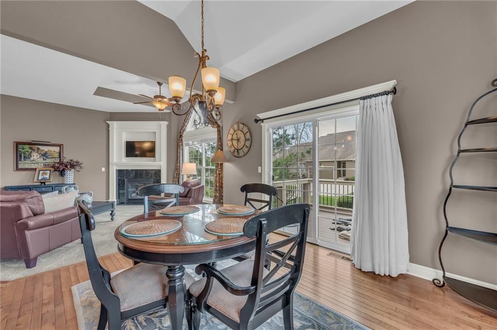 16934 S Bradley Drive — photo 9