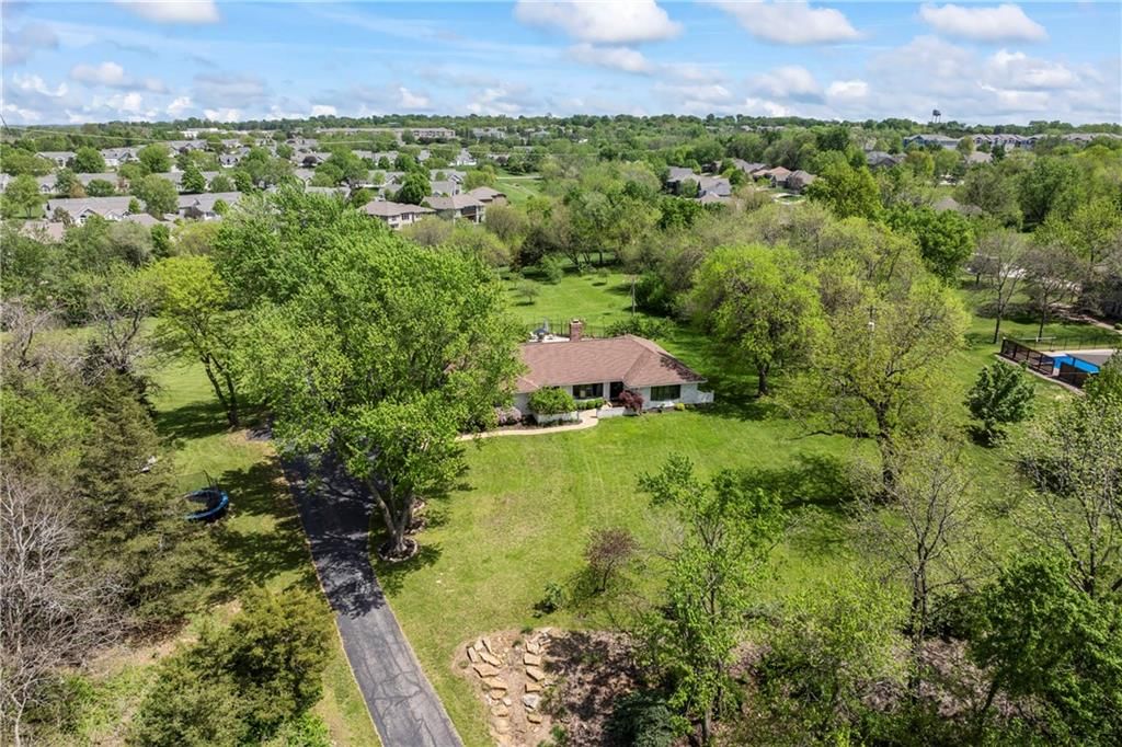 7225 Gleason Road — photo 44