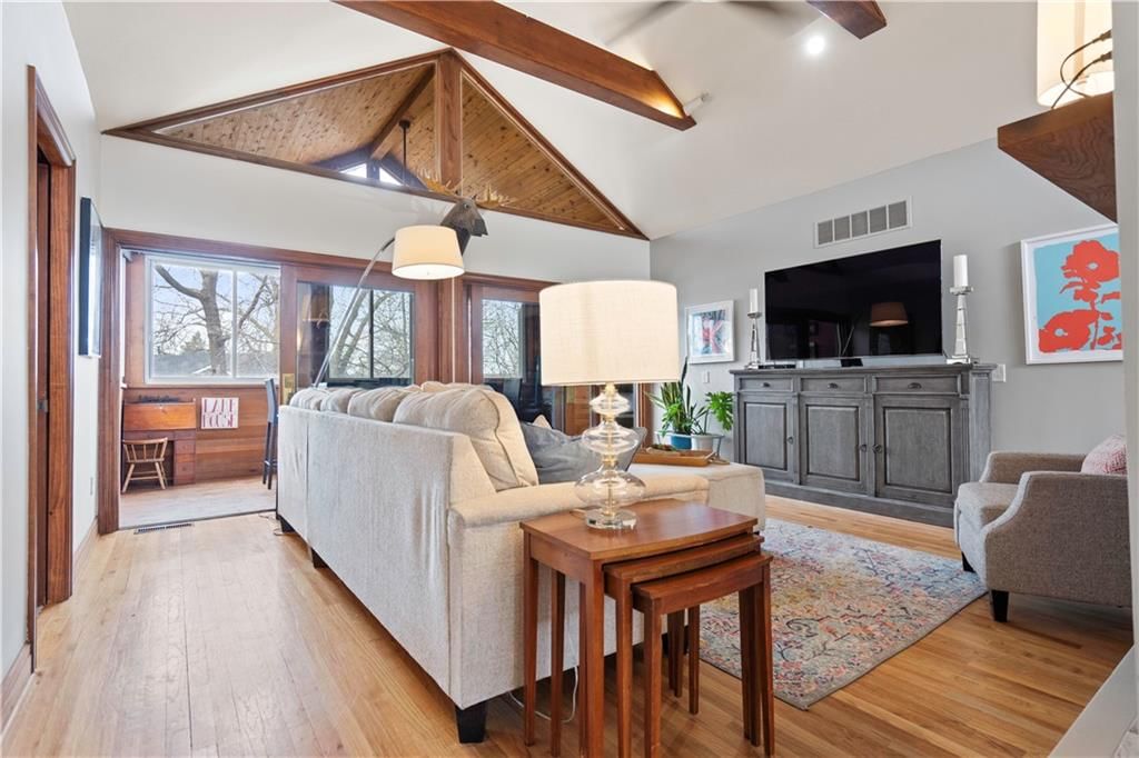 541 Lake Forest Drive — photo 22