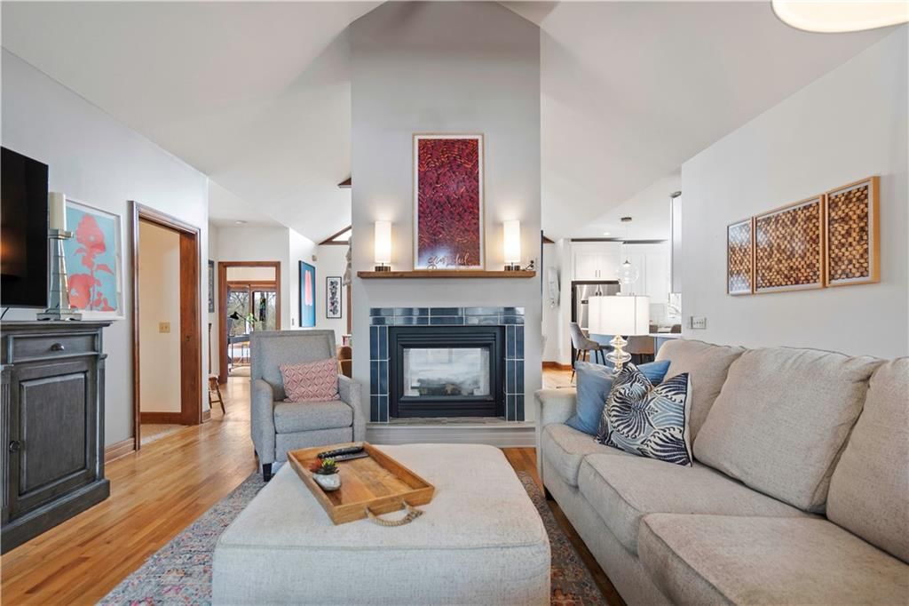 541 Lake Forest Drive — photo 23