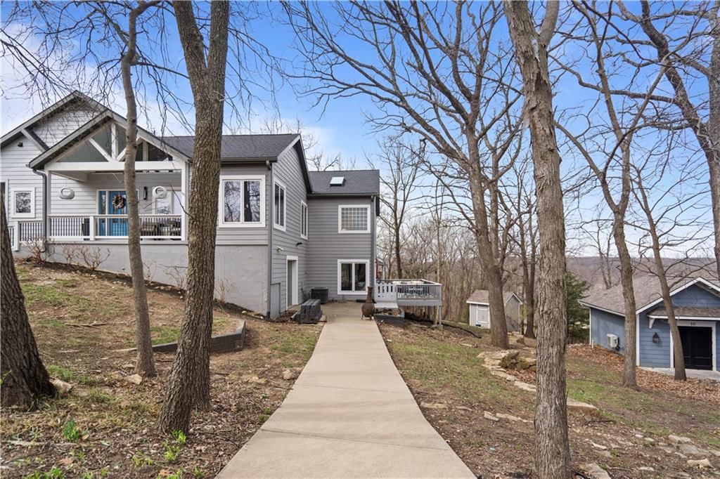 541 Lake Forest Drive — photo 56