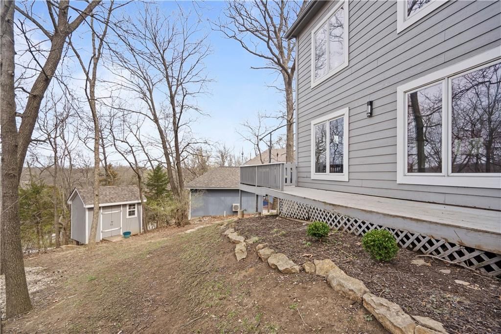 541 Lake Forest Drive — photo 58