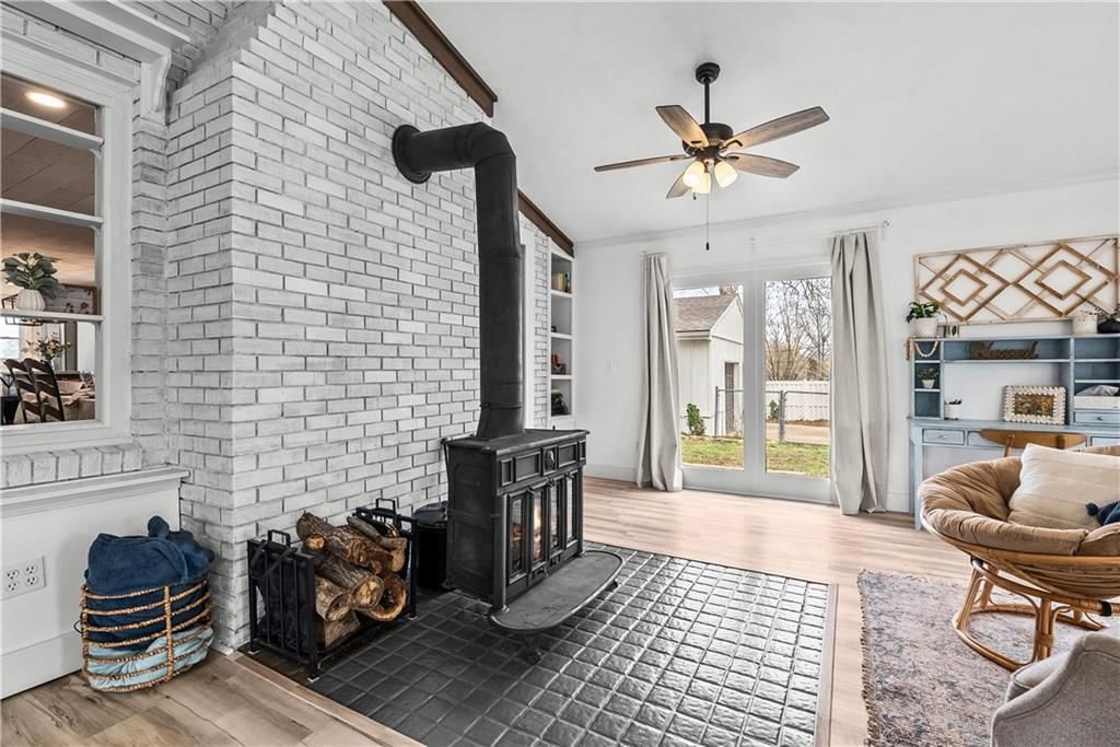 820 E Prairie Street — photo 28