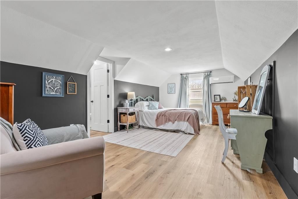 820 E Prairie Street — photo 34