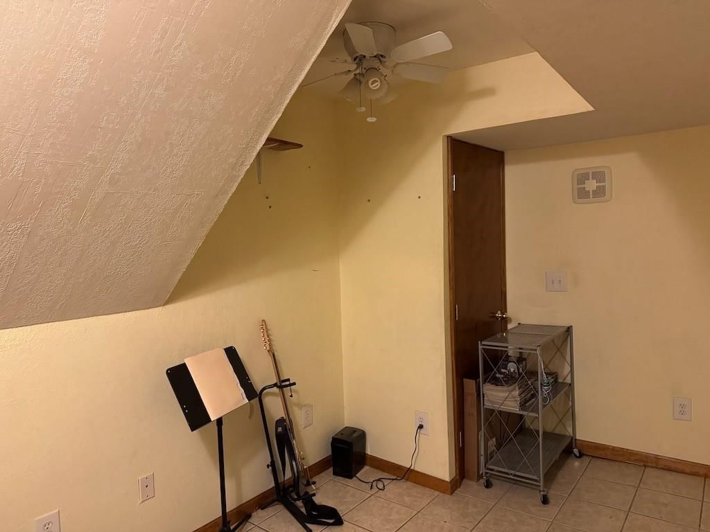 114 W Calico Drive — photo 23