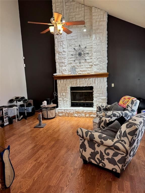 114 W Calico Drive — photo 4