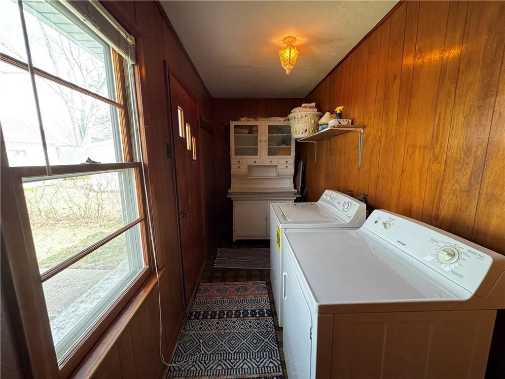309 W Herman Street — photo 16