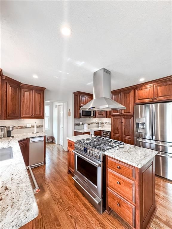 8313 N Highland Avenue — photo 3