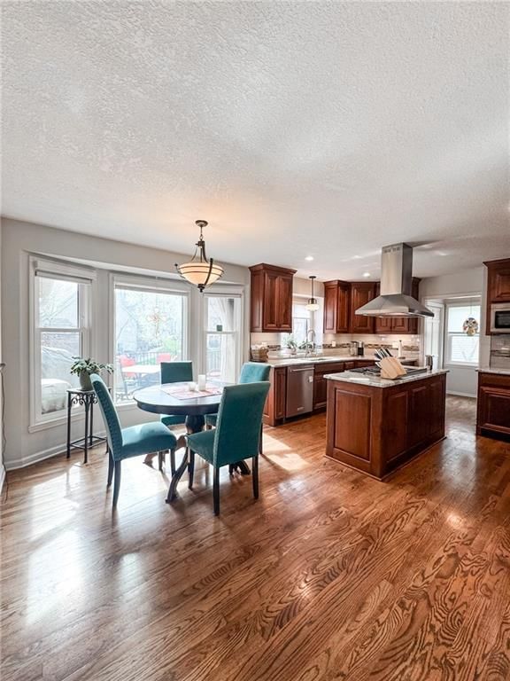 8313 N Highland Avenue — photo 4