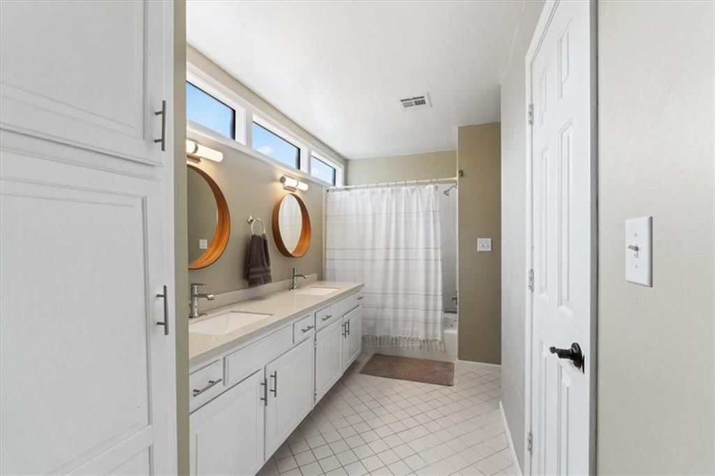 4802 Horton Street — photo 13