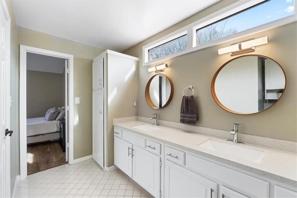 4802 Horton Street — photo 14