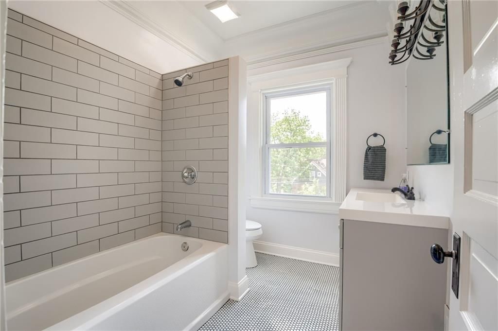 2524 Benton Boulevard — photo 33
