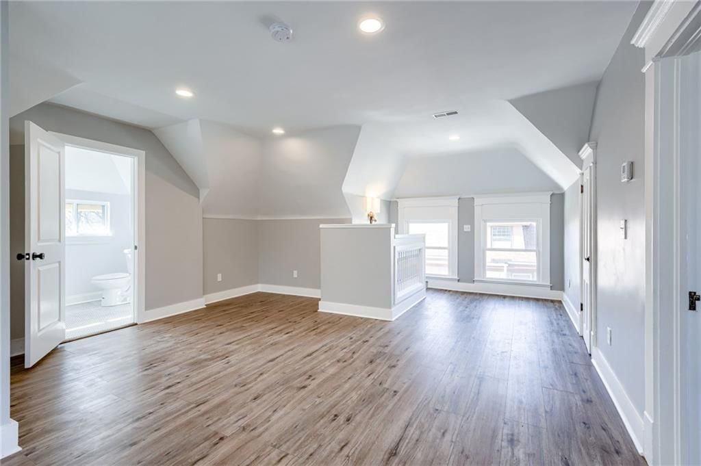 2524 Benton Boulevard — photo 51