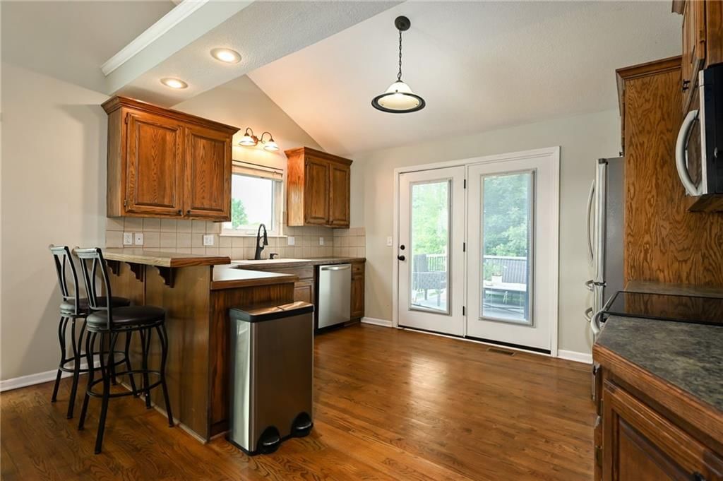 1216 SE Meridian Drive — photo 13