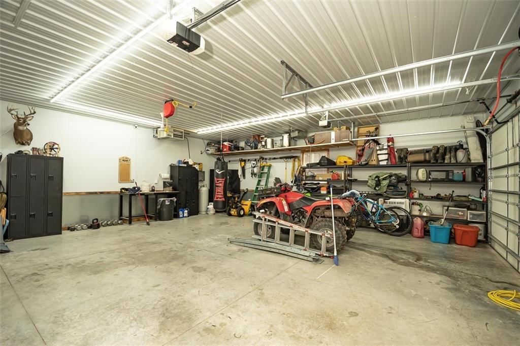 910 N King Street — photo 42