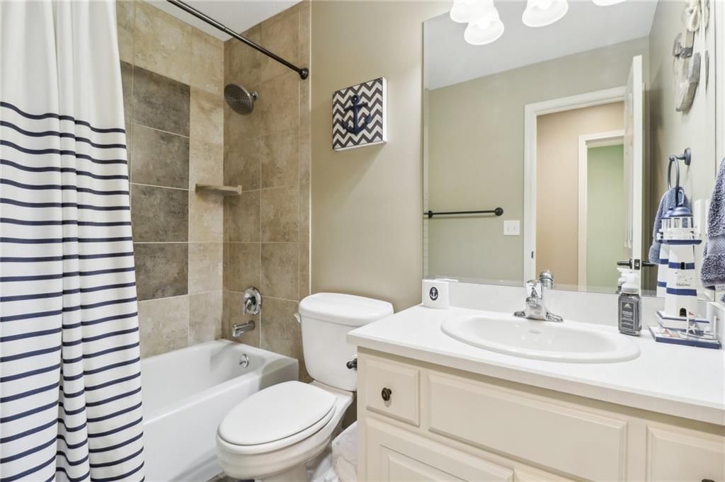 7000 Round Prairie Street — photo 33