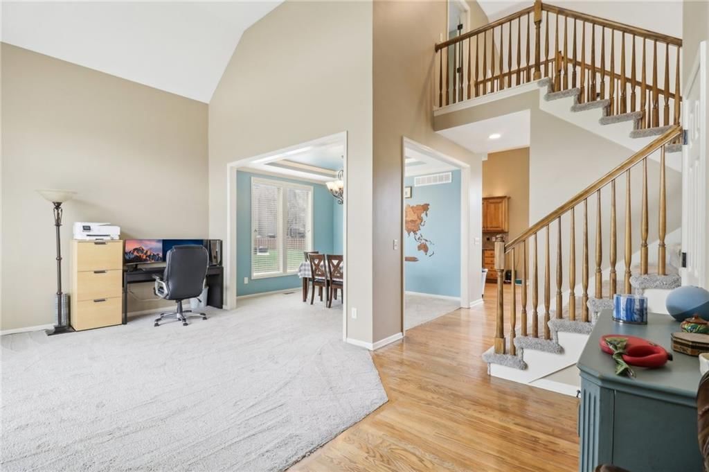7000 Round Prairie Street — photo 9