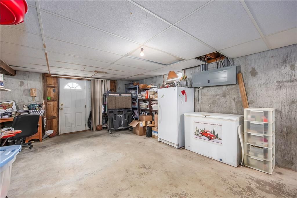 1634 Old Highway 166 N/A — photo 34