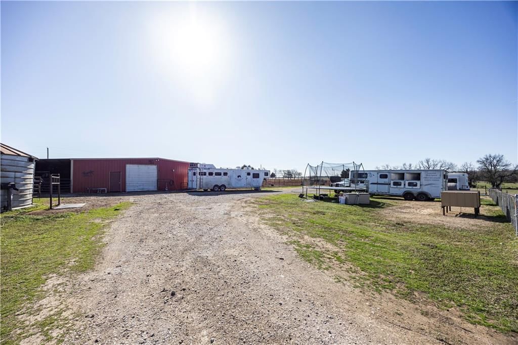 1634 Old Highway 166 N/A — photo 41