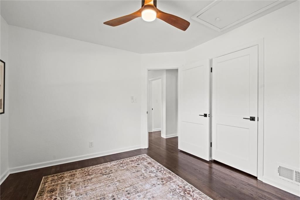 6509 W 72ND Terrace — photo 23