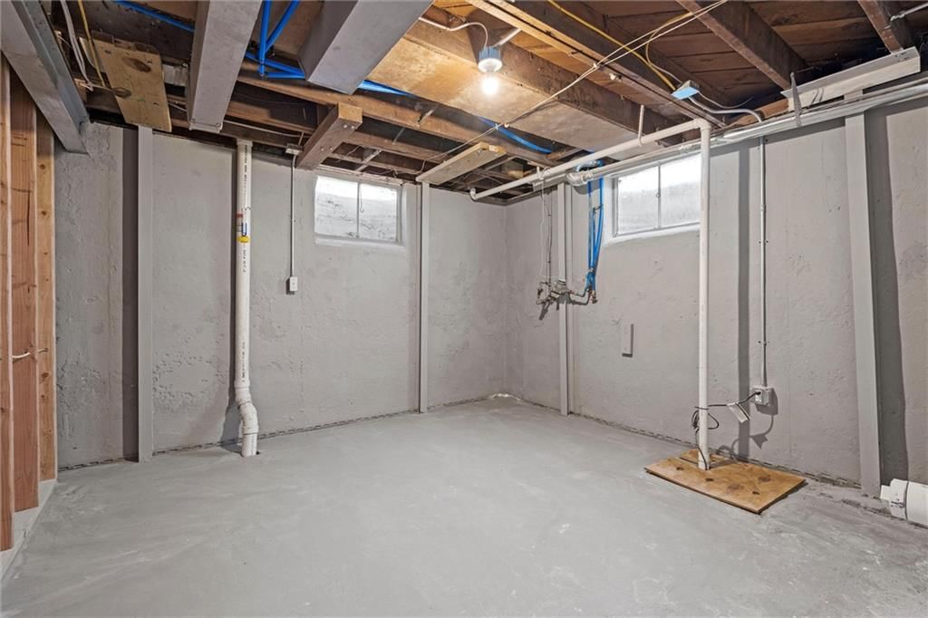6509 W 72ND Terrace — photo 41