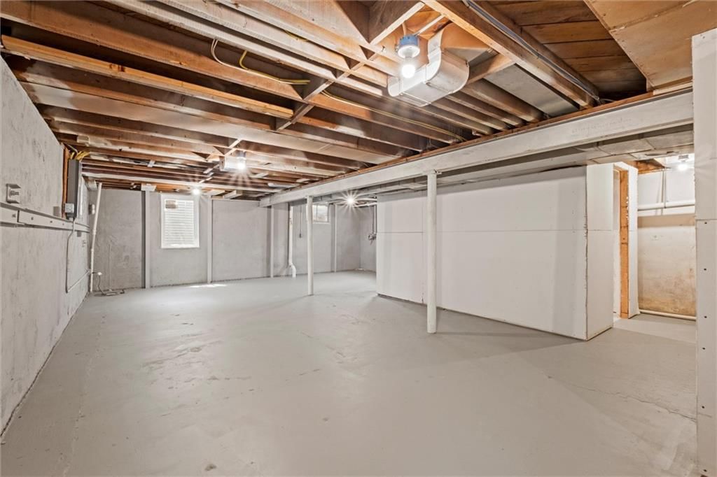 6509 W 72ND Terrace — photo 42