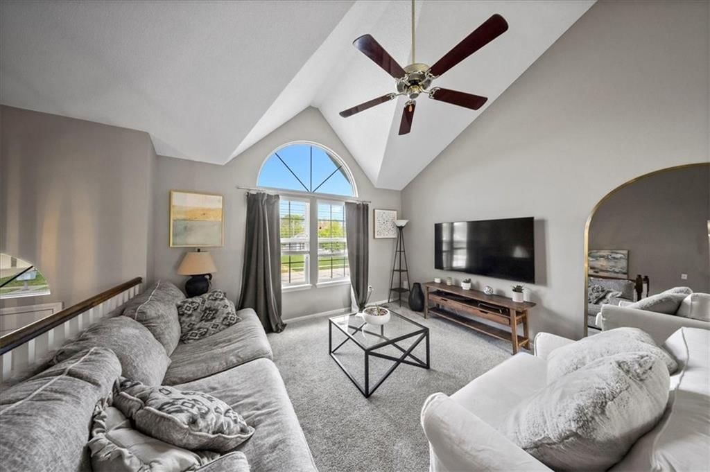 1708 NE Stonewood Drive — photo 5