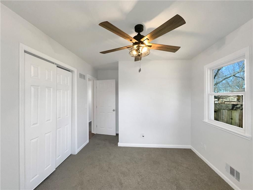 1009 S Ward Parkway — photo 9