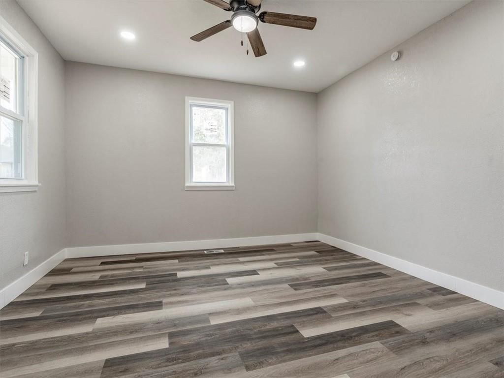 909 S 16th Street — photo 5