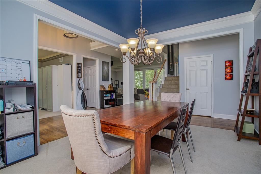 2424 SW Wintergreen Court — photo 8