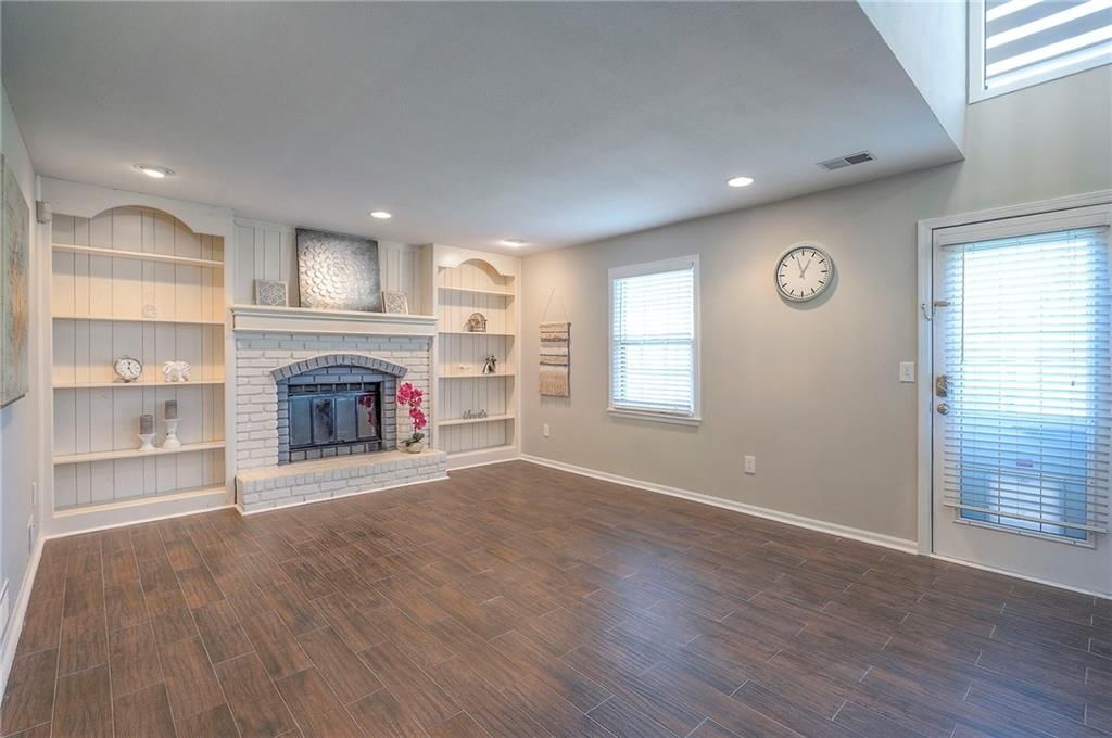 9516 W 117TH Street — photo 12