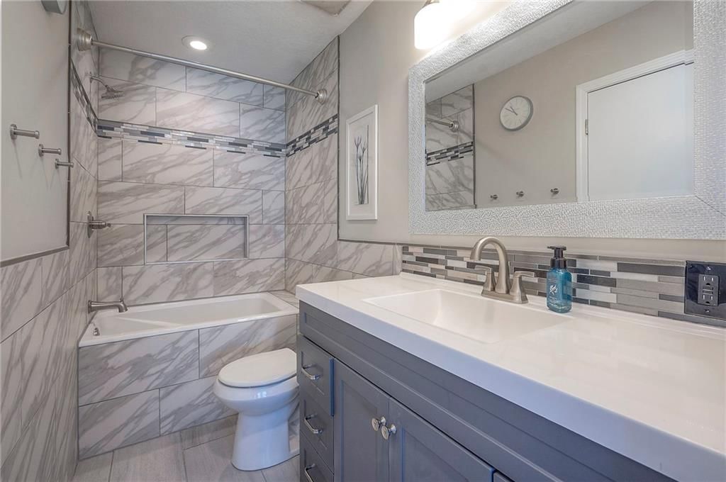 9516 W 117TH Street — photo 18