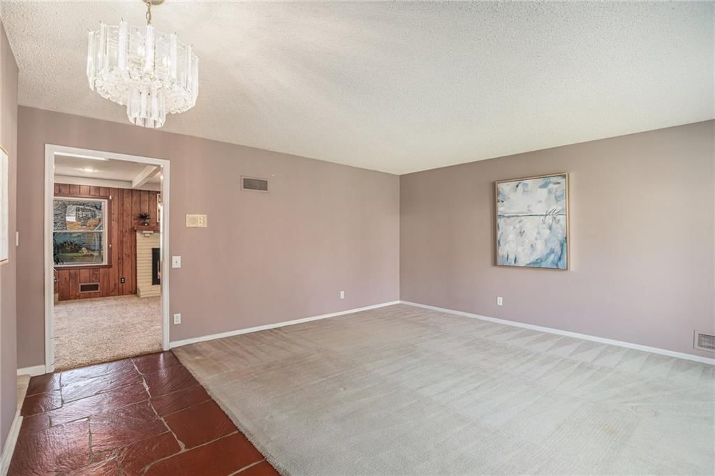 9001 Newton Street — photo 5