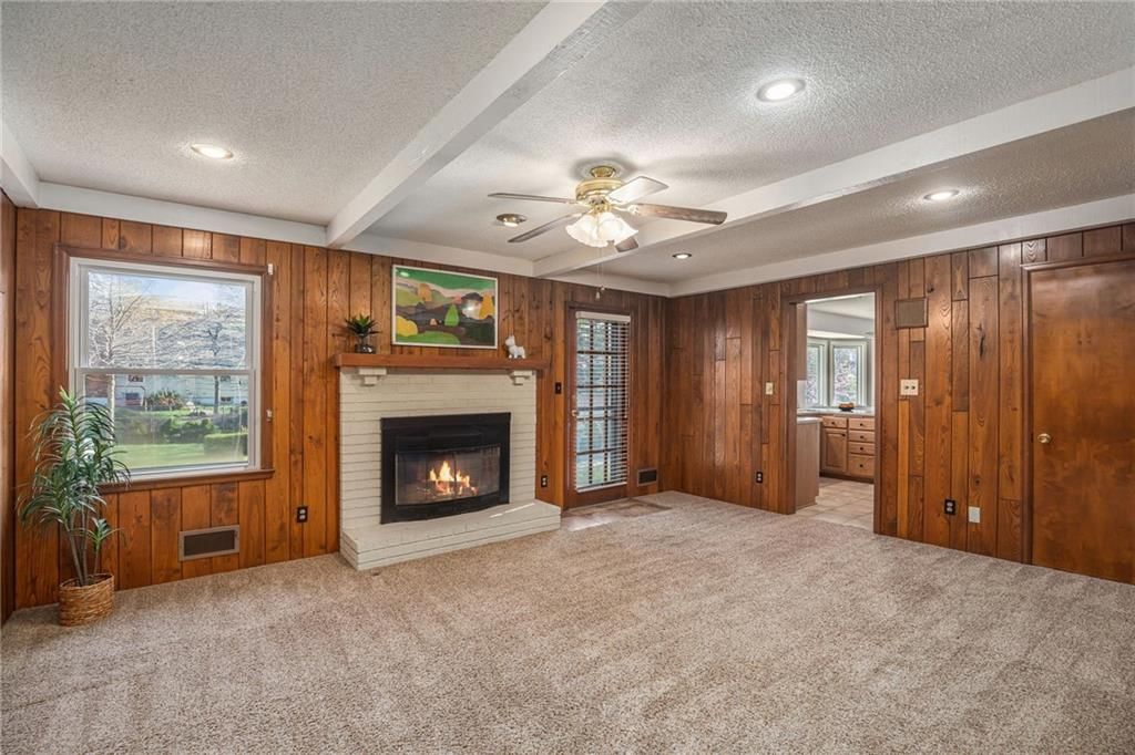 9001 Newton Street — photo 6