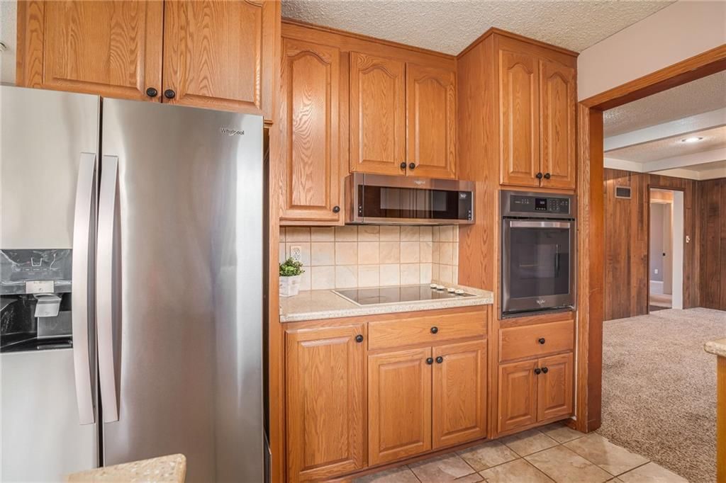 9001 Newton Street — photo 10