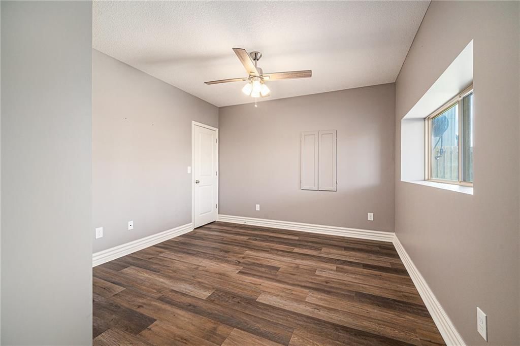10418 N Dallas Avenue — photo 34