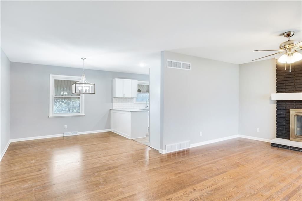 2818 Berry Lane — photo 4