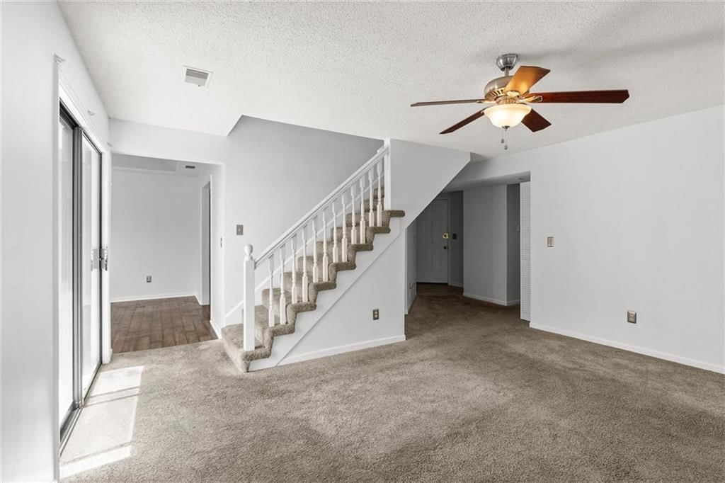 5870 Park Street — photo 8
