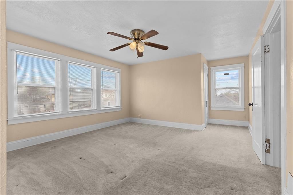 611 STEWART Avenue — photo 6