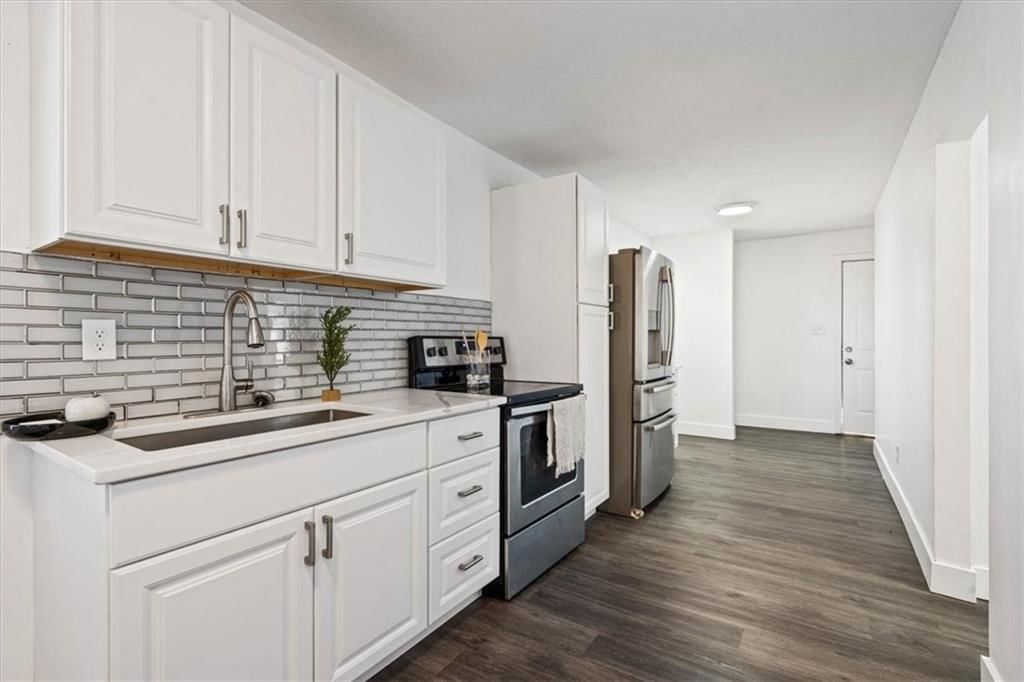 6115 S Benton Avenue — photo 8
